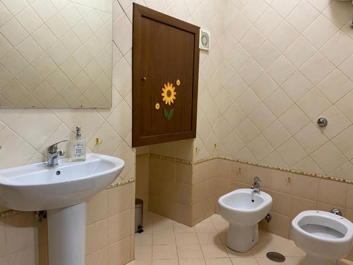 Home In Love: Vicoletto Dei Presepi Neapol Zewnętrze zdjęcie