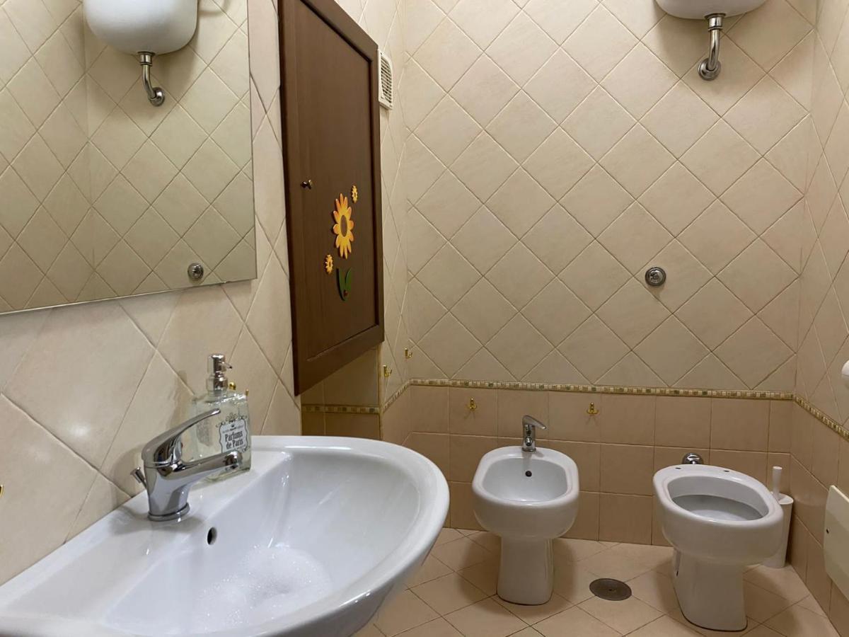 Home In Love: Vicoletto Dei Presepi Neapol Zewnętrze zdjęcie